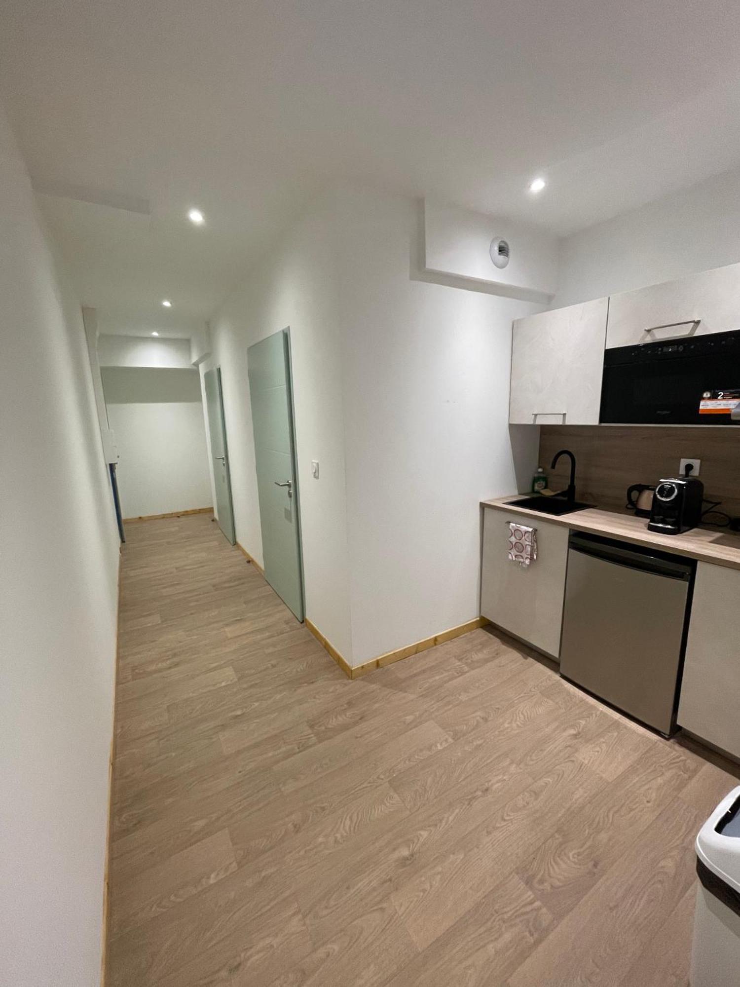 Appartement Le Salvador - De 18m2 A 44m2 *