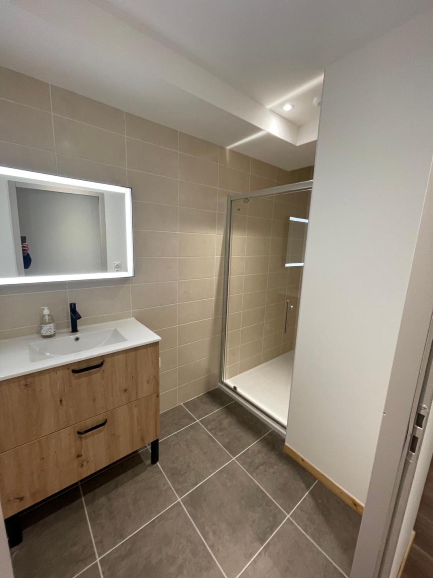Le Salvador - De 18m2 A 44m2 Apartment *